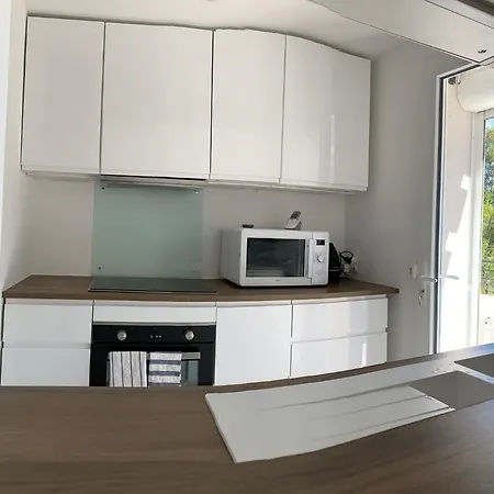 Nyaraló Grande Propriete Avec Piscine Et Terrain De Tennis Prives Les Lecques